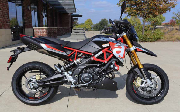 Aprilia Dorsoduro specs
