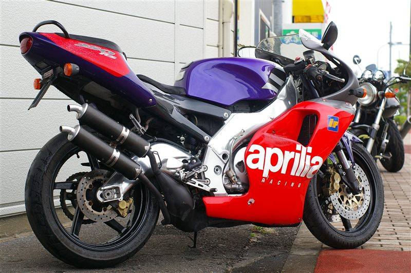 APRILIA RS 250 LORIS REGGIANI REPLICA 1995