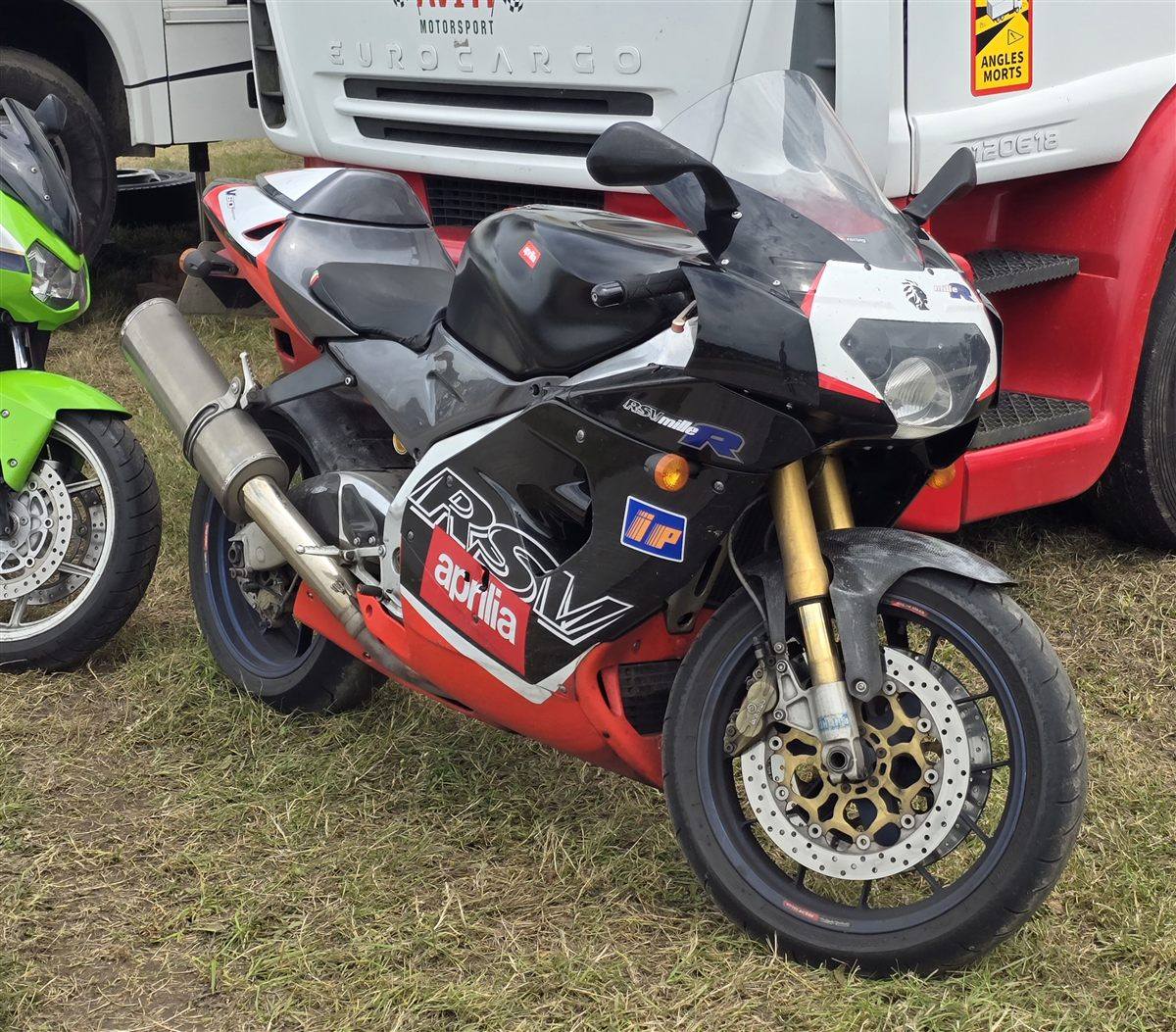APRILIA RSV 1000 MILLE 2002