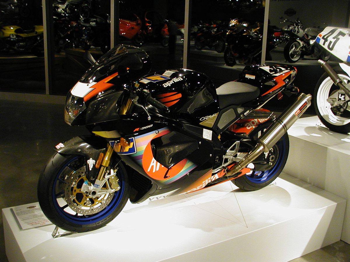 APRILIA RSV 1000 MILLE R EDWARDS REPLICA 2003