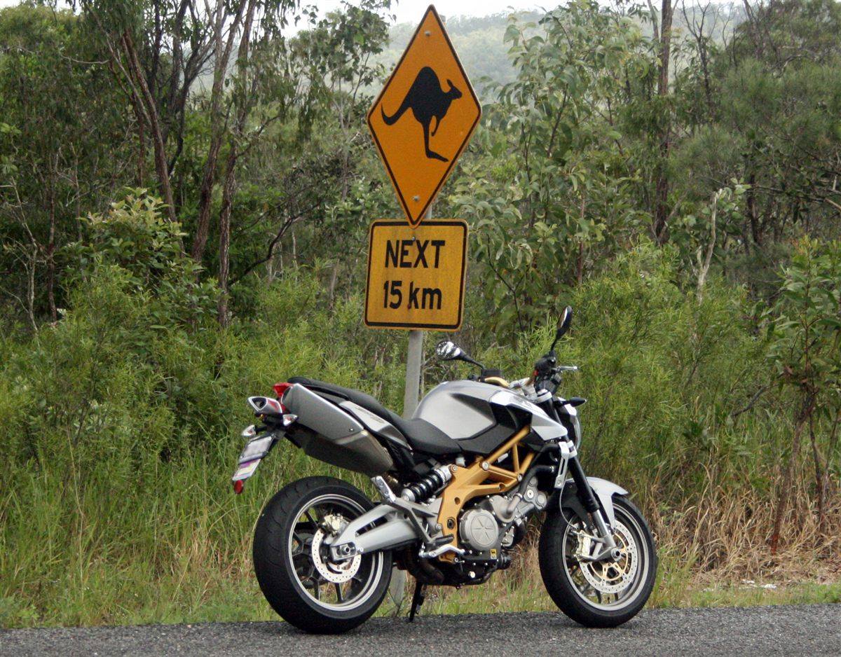 APRILIA SL 750 SHIVER 2009