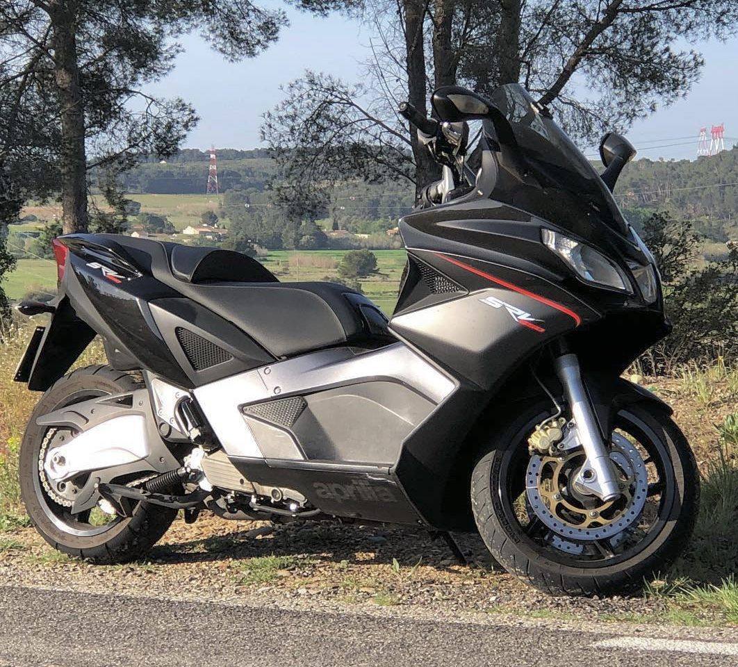 APRILIA SRV 850 MAXI 2015