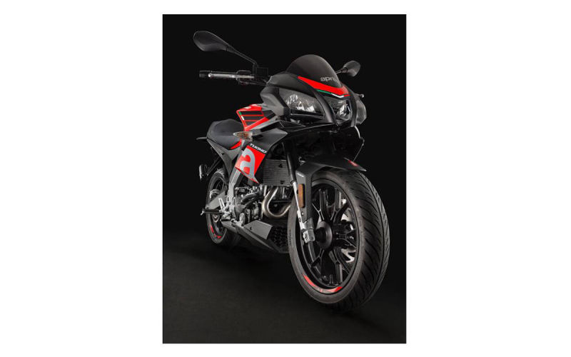 Aprilia RSV4 RF SPECS