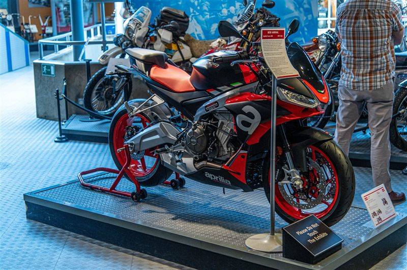 APRILIA TUONO 660 2021 - 2025