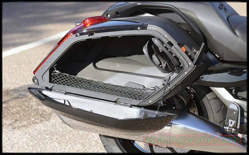 BMW 2018 K1600B BAGGER