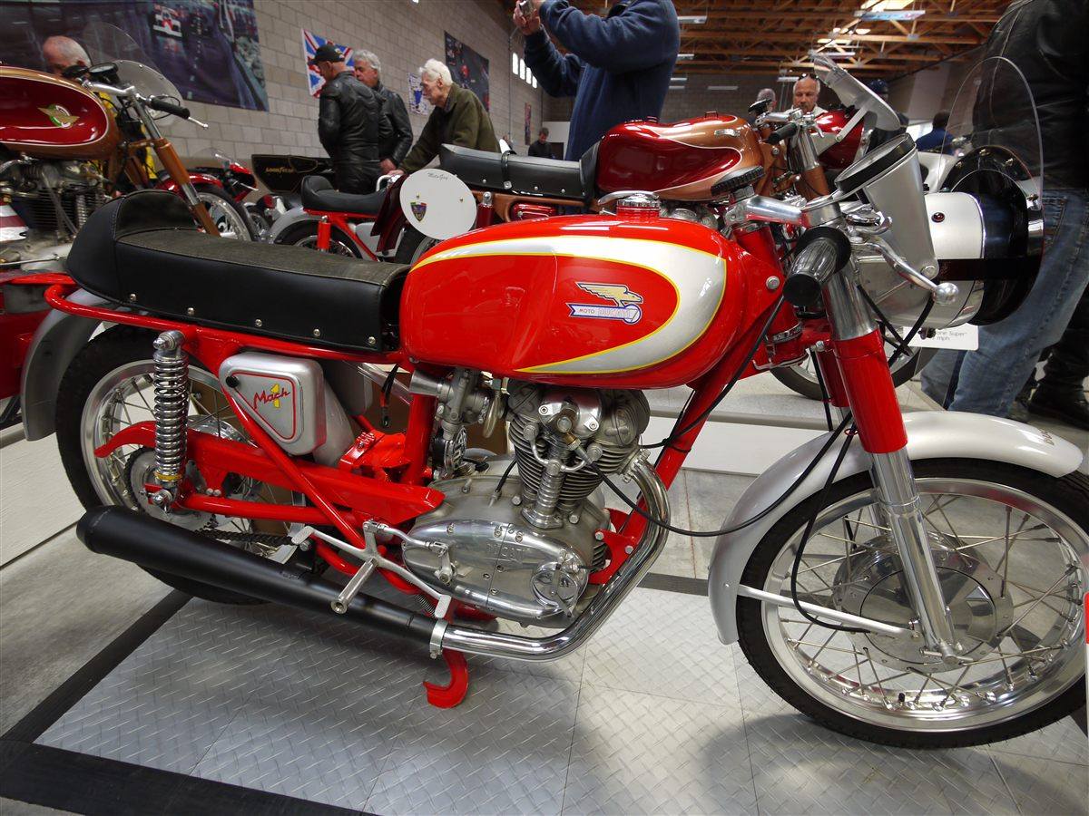 DUCATI 250 MACH 1 1964 - 1966