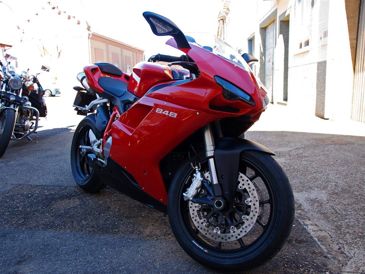 DUCATI 848 2009