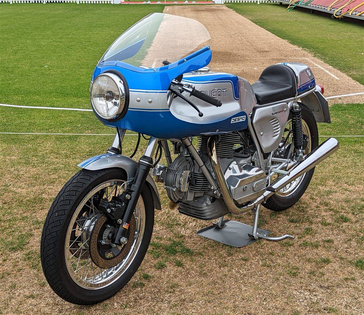 DUCATI 900SS 1976
