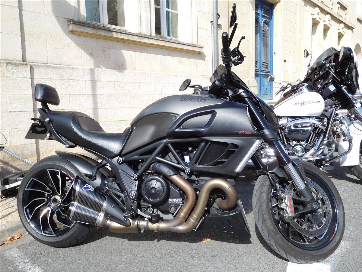 DUCATI DIAVEL STRADA 2014