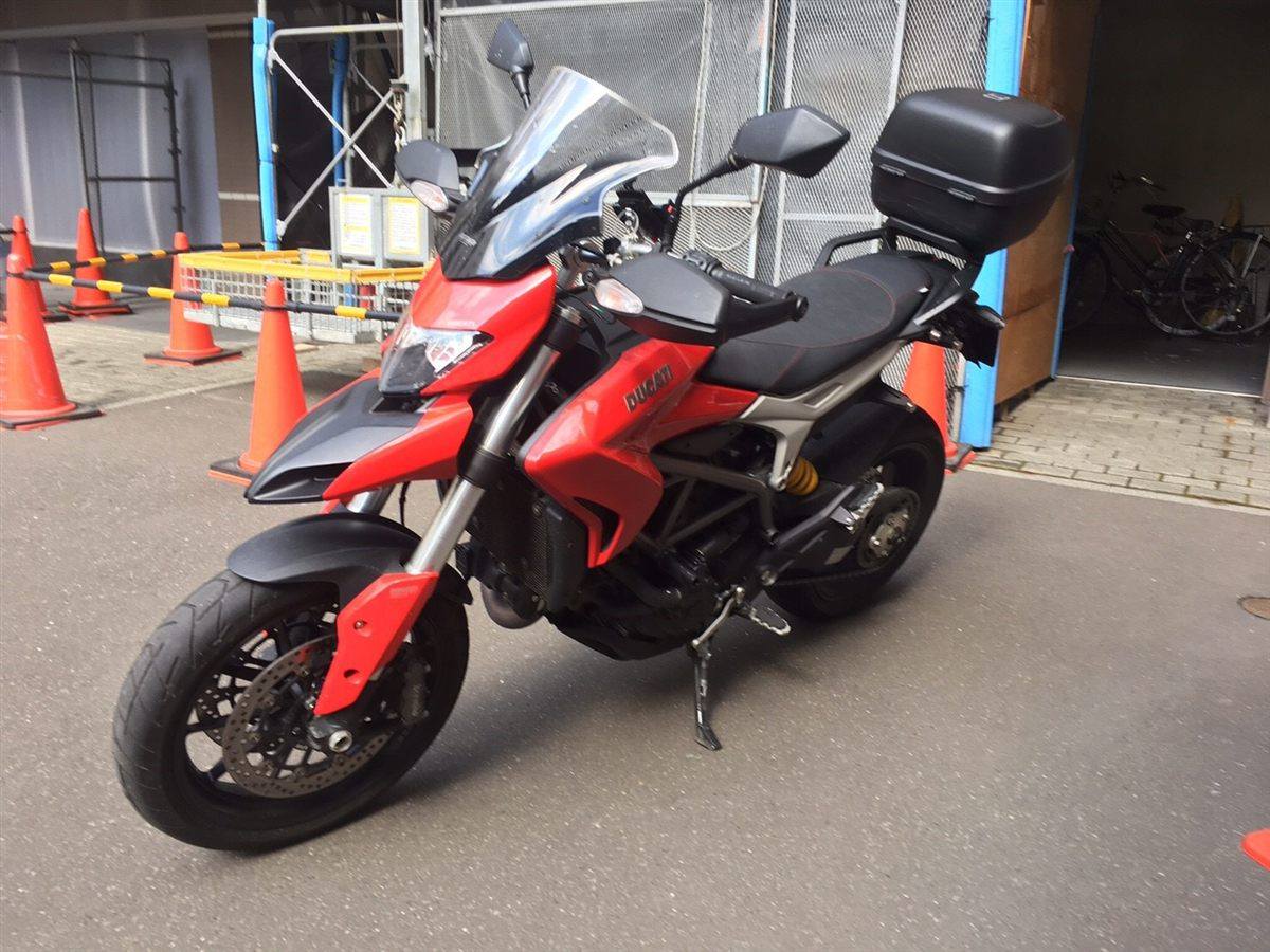DUCATI HYPERSTRADA 820 2013