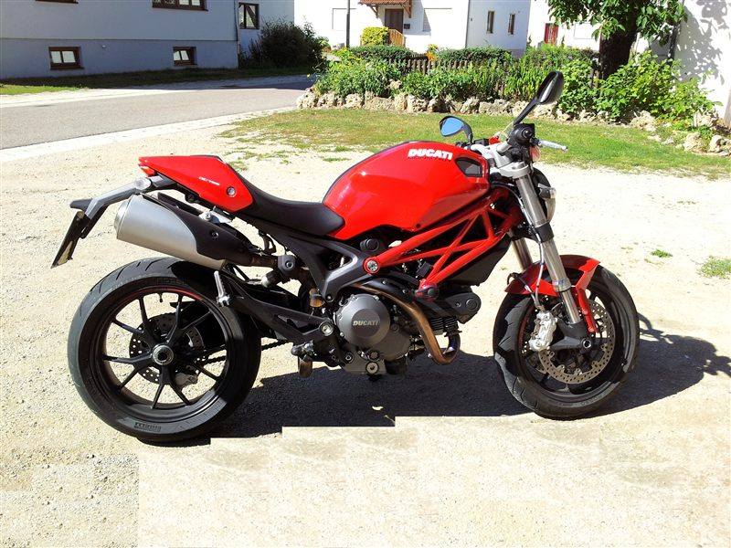 DUCATI MONSTER 796 2012