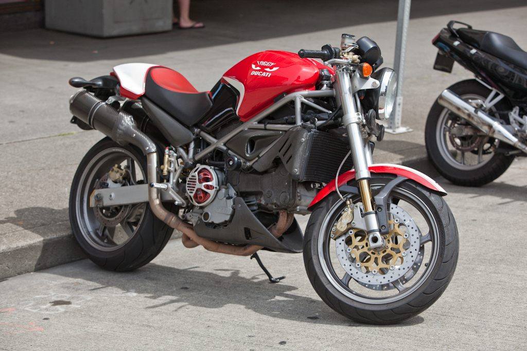 DUCATI MONSTER S4 FOGARTY 2001