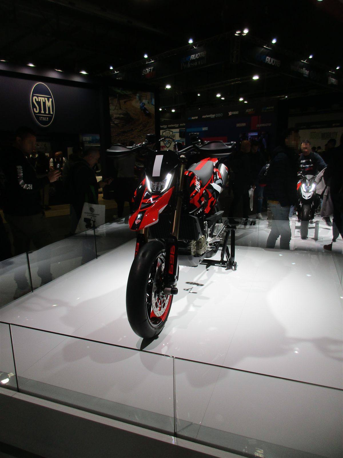 DUCATI SUPERQUADRO MONO 2024