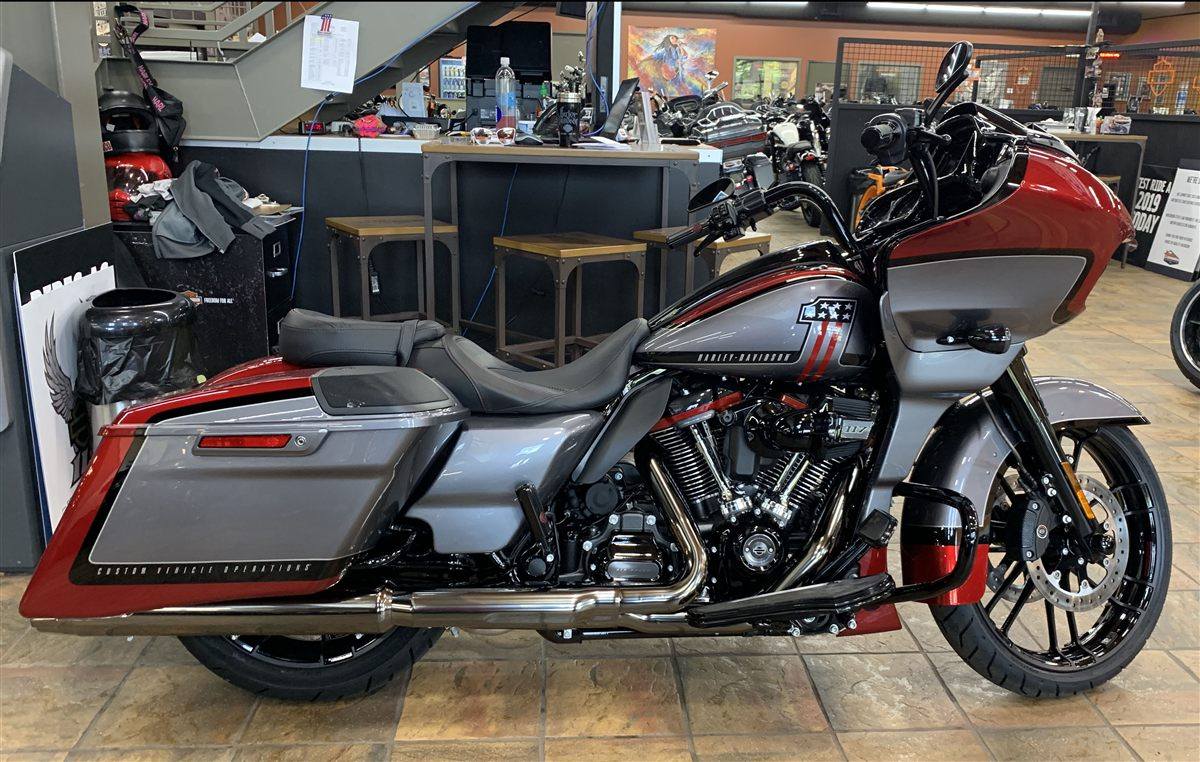 HARLEY-DAVIDSON CVO ROAD GLIDE 2019
