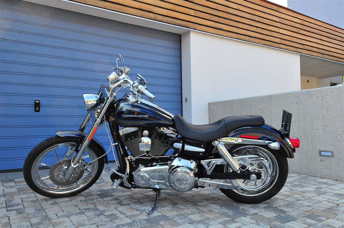 HARLEY-DAVIDSON DYNA SUPER GLIDE SCREAMIN' EAGLE CVO 2007 - 2008