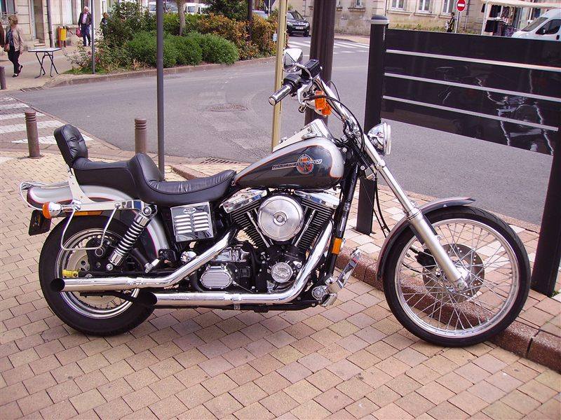 HARLEY-DAVIDSON DYNA WIDE GLIDE FXDWG 2013
