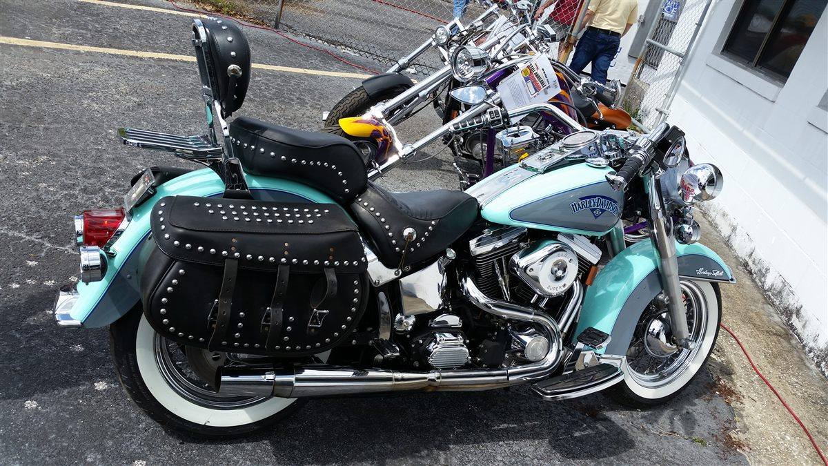 HARLEY-DAVIDSON HERITAGE SOFTAIL CLASSIC FLSTC 1340 1994 - 1999