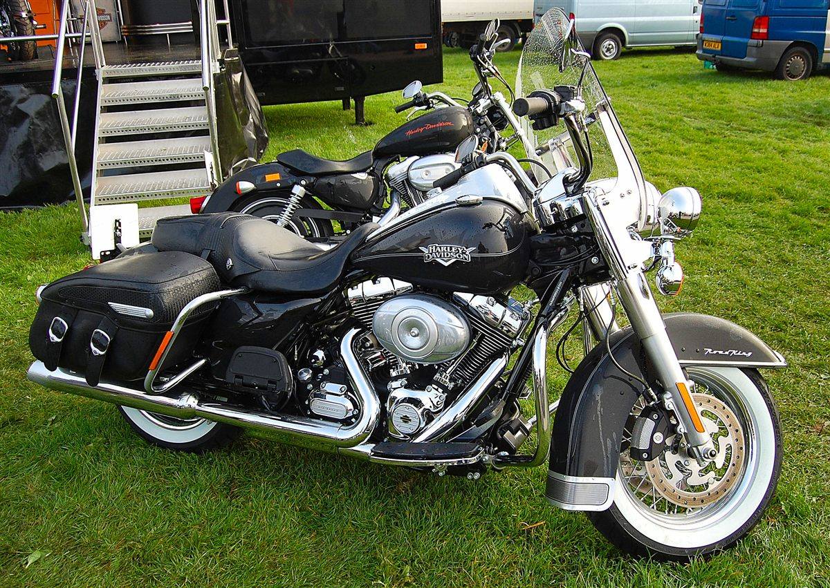 HARLEY-DAVIDSON ROAD KING FLHR 2012