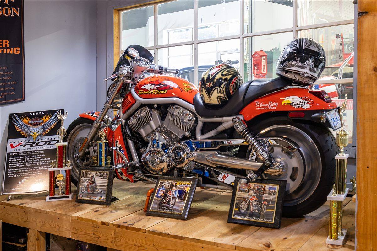 HARLEY-DAVIDSON V-ROD 100TH ANNIVERSARY 2003