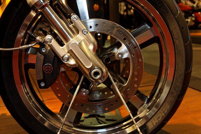 HARLEY-DAVIDSON V-ROD MUSCLE VRSCF 2009 - 2010