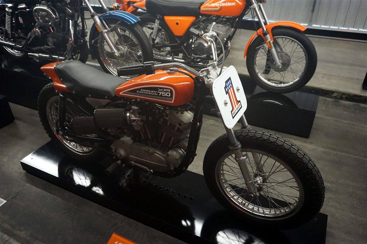 HARLEY-DAVIDSON XR 750 FLAT TRACKER 1972