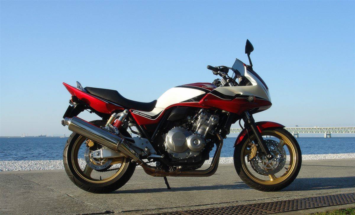 HONDA CB 400 SUPER BOL D'OR 2014 - 2015