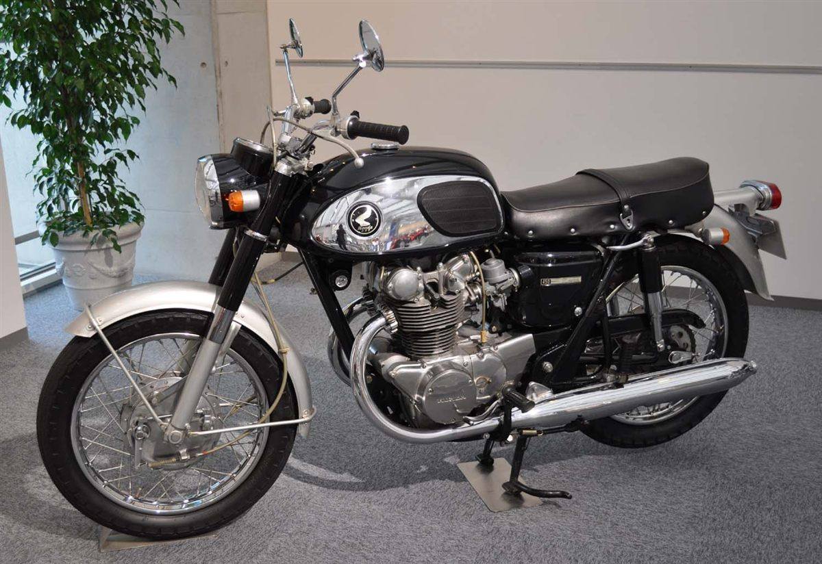 HONDA CB 450 BLACK BOMBER 1965 - 1966