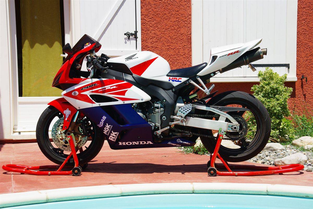 HONDA CBR 1000RR 2004