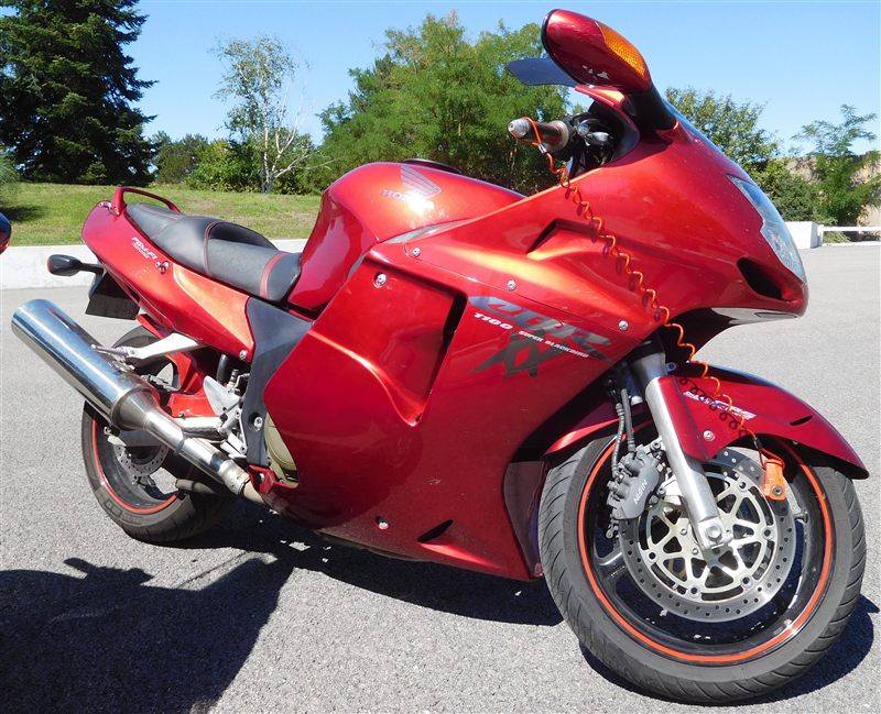HONDA CBR 1100XX SUPER BLACKBIRD 2001