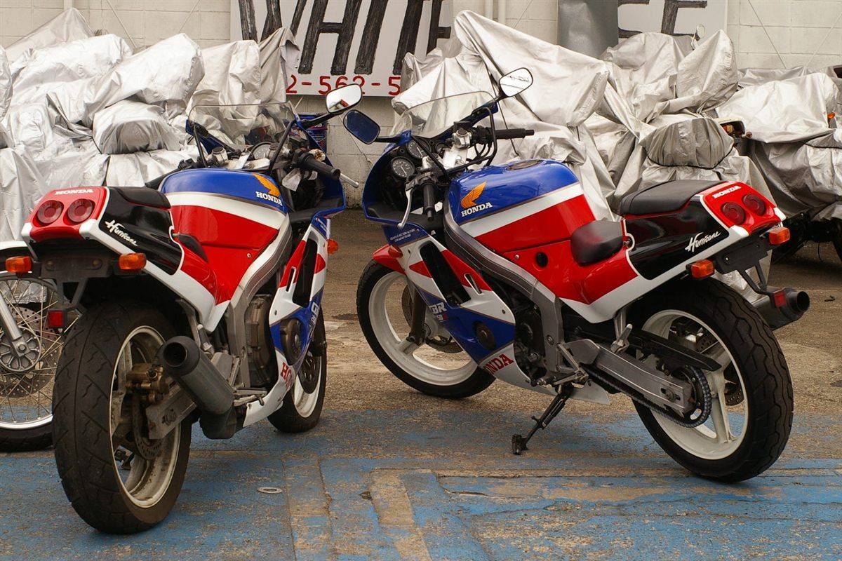 HONDA CBR 250R 1988 - 1989