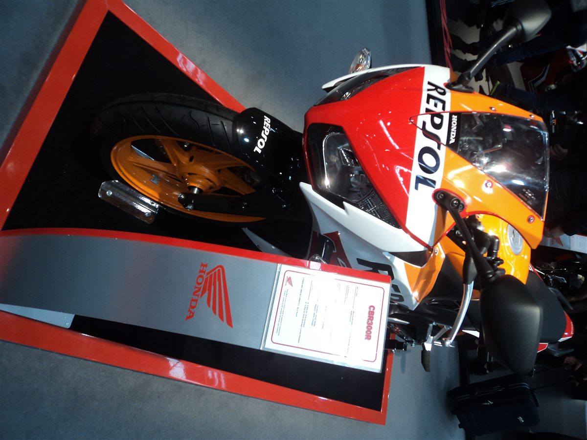 HONDA CBR 300R 2018 - 2019