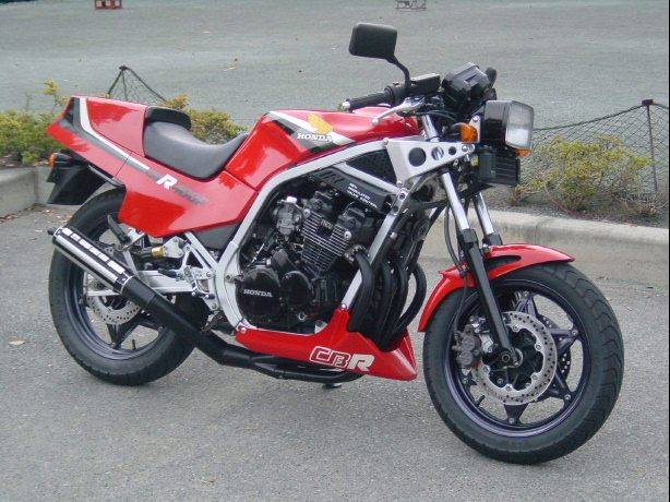HONDA CBR 400F 1983