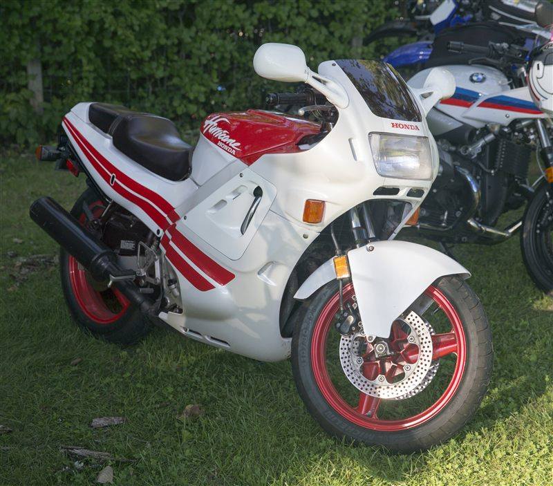 HONDA CBR 600F 1990