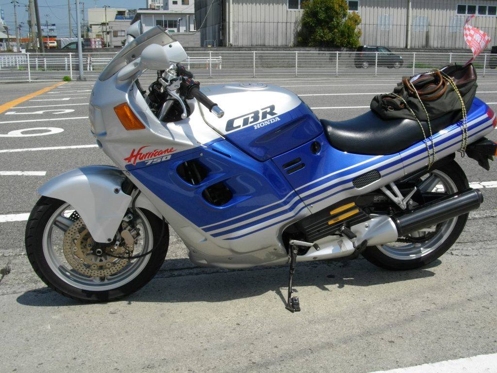 HONDA CBR 750 HURRICANE 1988