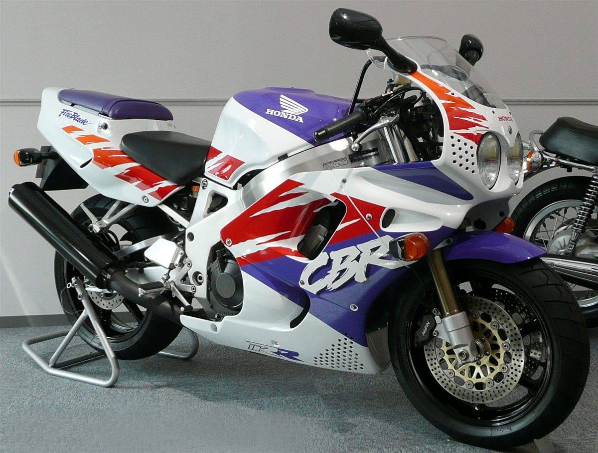 HONDA CBR 900RR FIREBLADE 1992