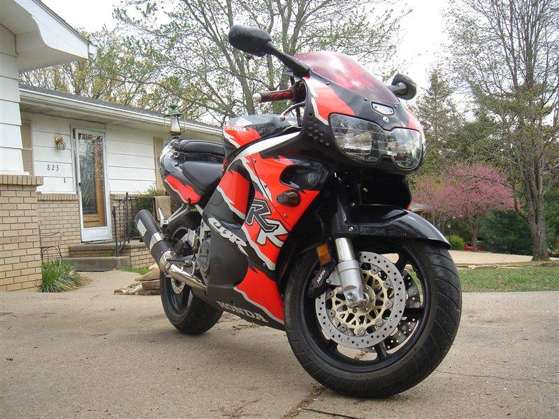 HONDA CBR 900RR FIREBLADE 1997