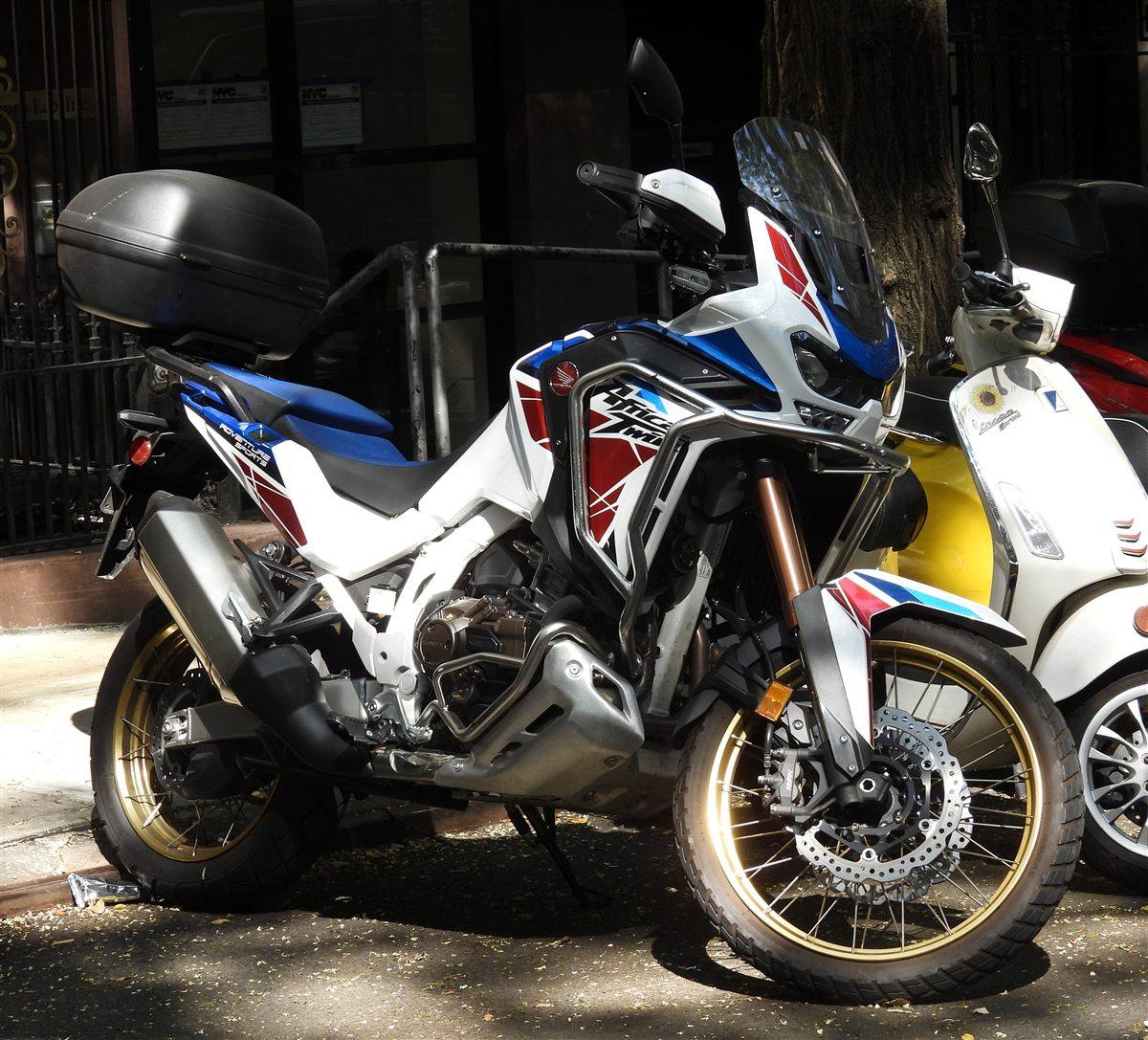 HONDA CRF 1100L AFRICA TWIN ADVENTURE SPORTS ES / DCT 2022