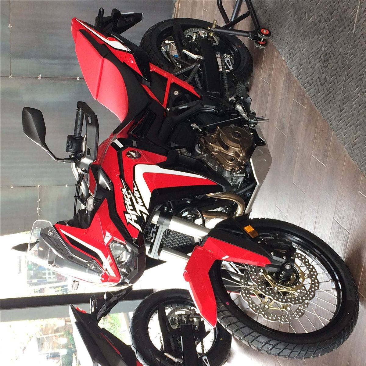 HONDA CRF 1100L AFRICA TWIN / DCT 2020