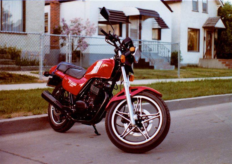 HONDA FT 500 ASCOT 1982 - 1983