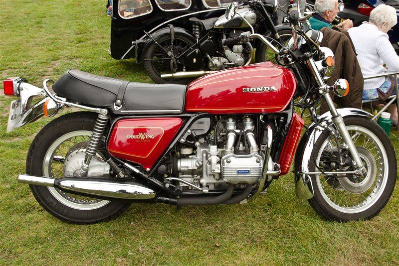 HONDA GL 1000 GOLD WING 1975 - 1976