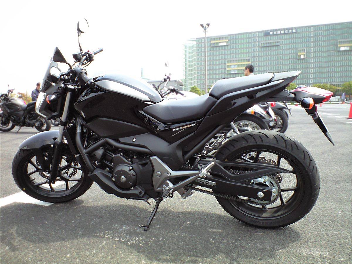 HONDA NC 750S / DCT 2014 - 2015