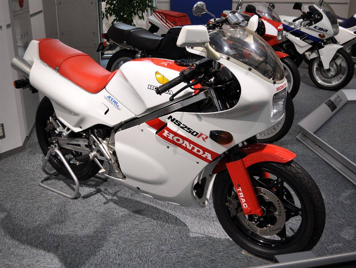 HONDA NS 250R 1984 - 1986