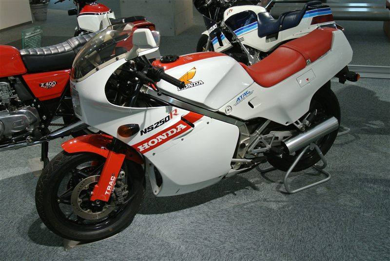 HONDA NS 250R 1984 - 1986