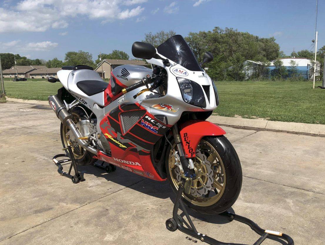 HONDA RC 51 SP2 NICKY HAYDEN SPECIAL EDITION 2004