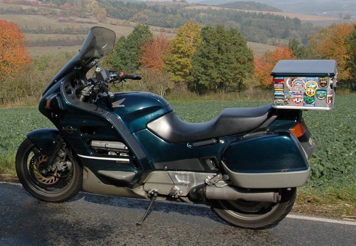 HONDA ST 1100 PAN EUROPEAN 1995 - 1996