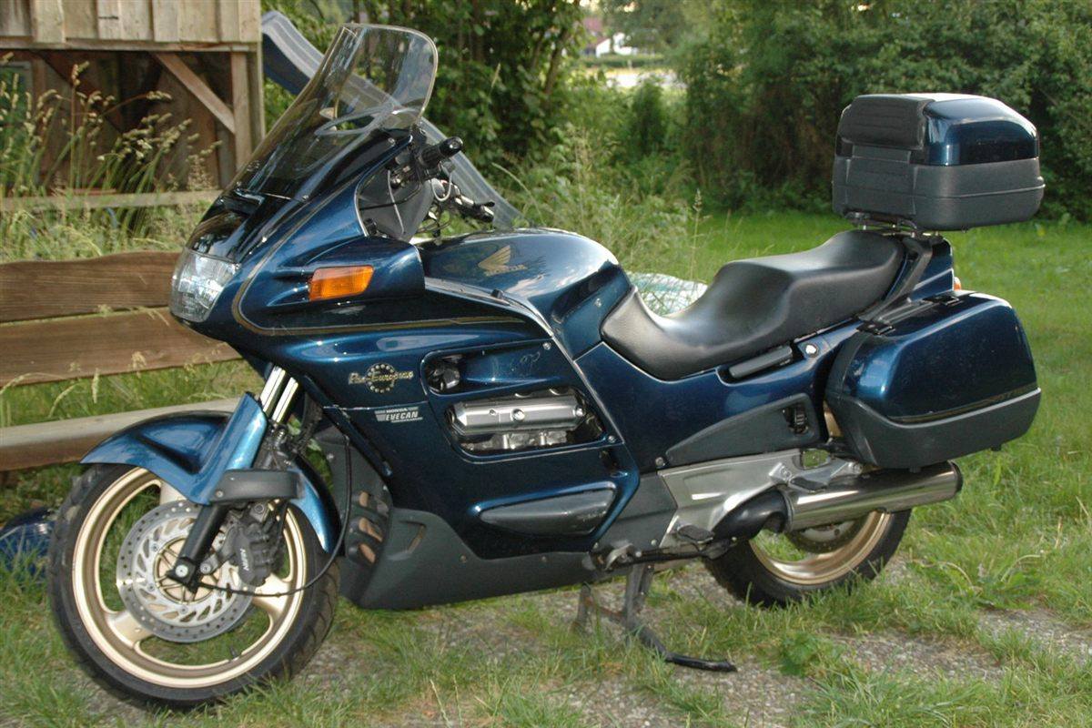 HONDA ST 1100 PAN EUROPEAN 2001 - 2002