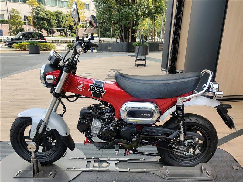 HONDA ST 125 DAX 2026