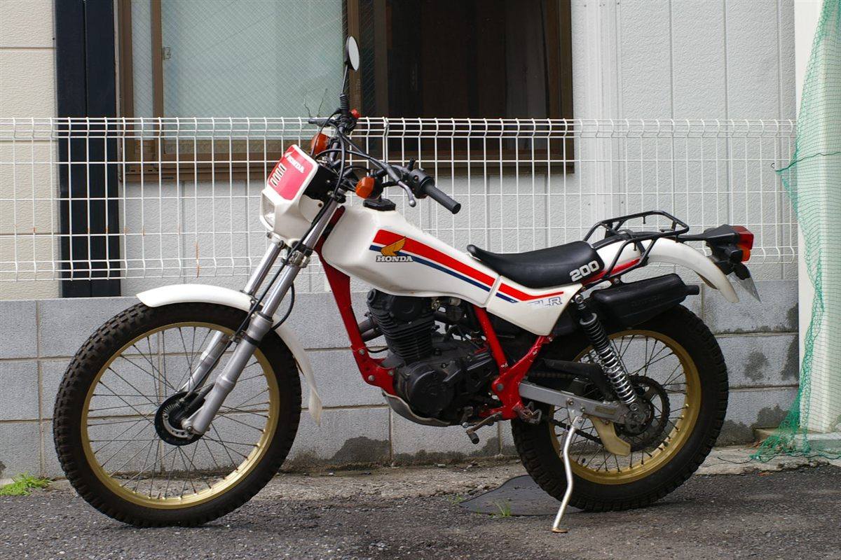 HONDA TLR 200 REFLEX 1986 - 1987