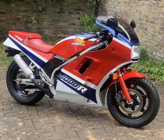 HONDA VF 1000R 1984