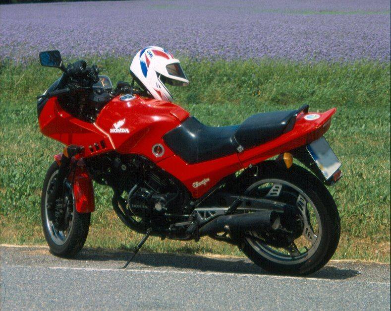 HONDA VF 400F EURO 1983